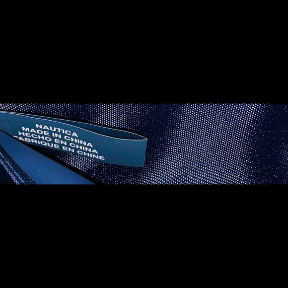 NWT Beautiful, Nautica Wallet  Make an Offer 😊 - Picture 9 of 13